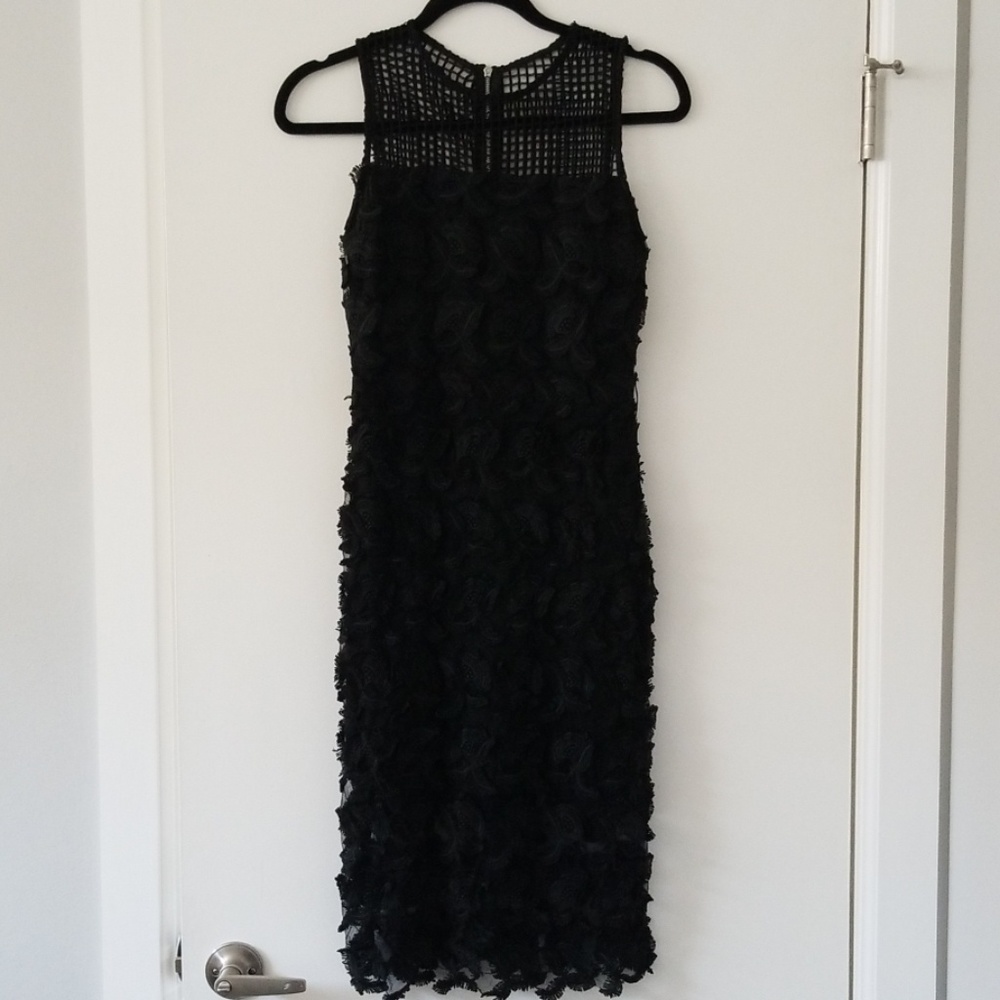 Sleeveless midi dress